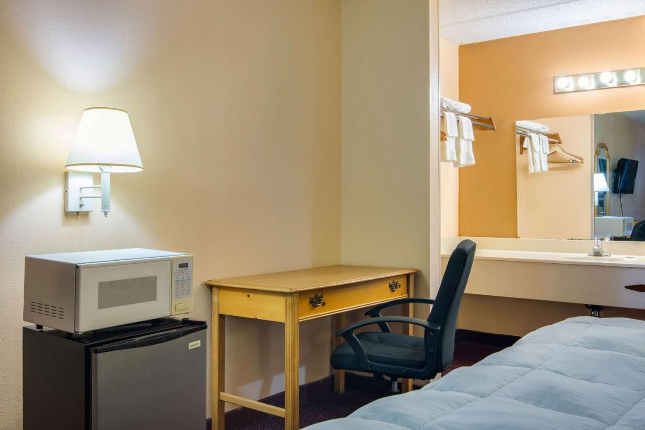 6-macon, Ga Hotel 3*